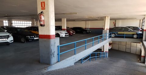 Parking CENTRO Santa Coloma (16)